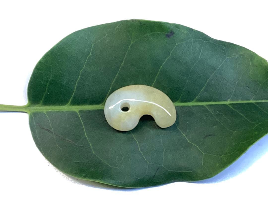 ✳一番数少ない【黄色】　半額以下の9800円　鑑別書無しの安価卸し‼️　本物保証‼️