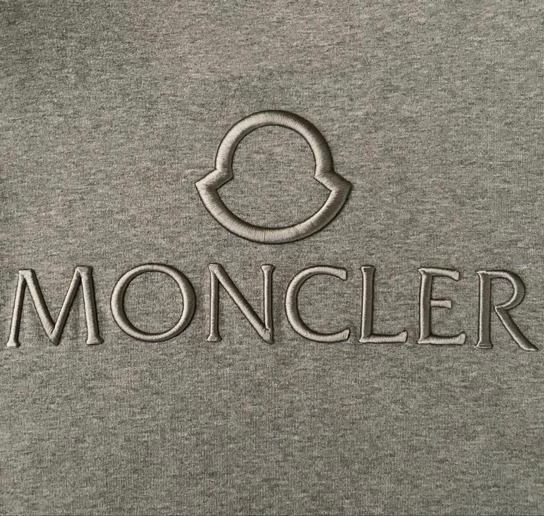 て*つ様 モンクレール　ビッグロゴ刺繍スウェットトレーナー　M 極美品