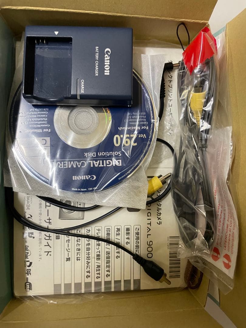 Canon IXYデジタルカメラ　大人気