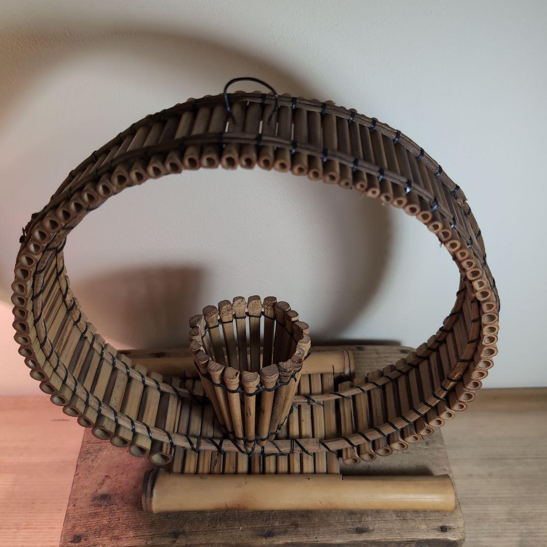 竹製装飾品 円形フレームと花生け　竹細工　竹工芸品