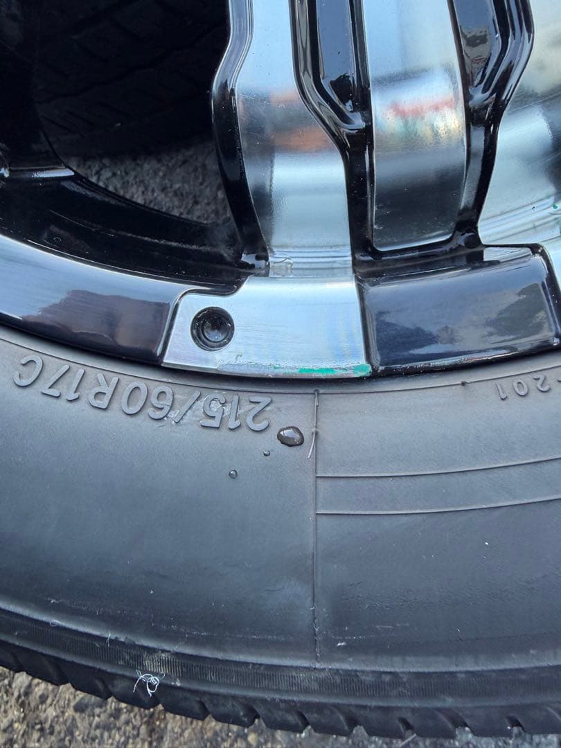 引き取り限定(大阪堺)バトルシップ17インチタイヤ・ホイールセット　ハイエース