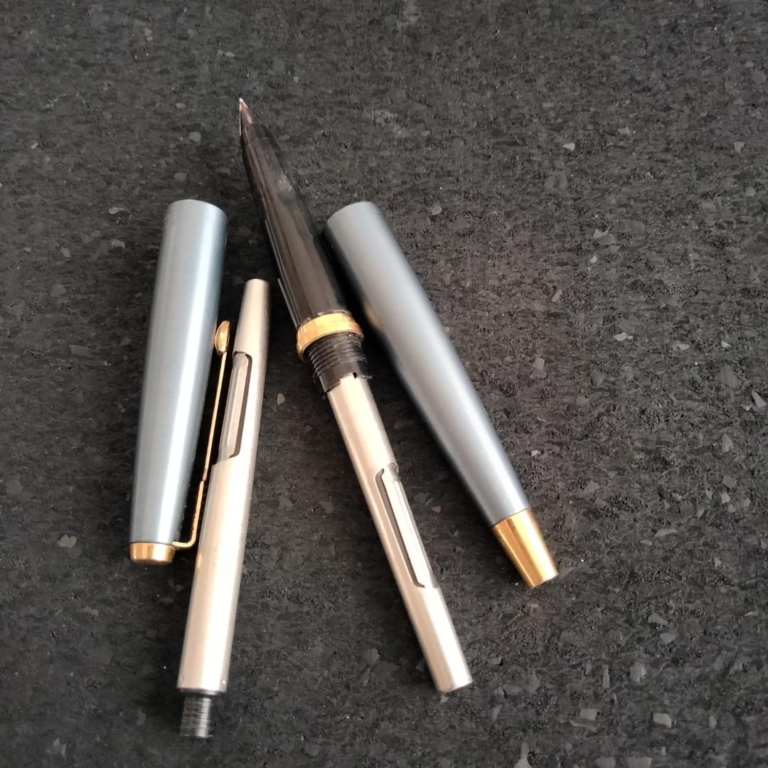 PARKER パーカー万年筆 ケース付き