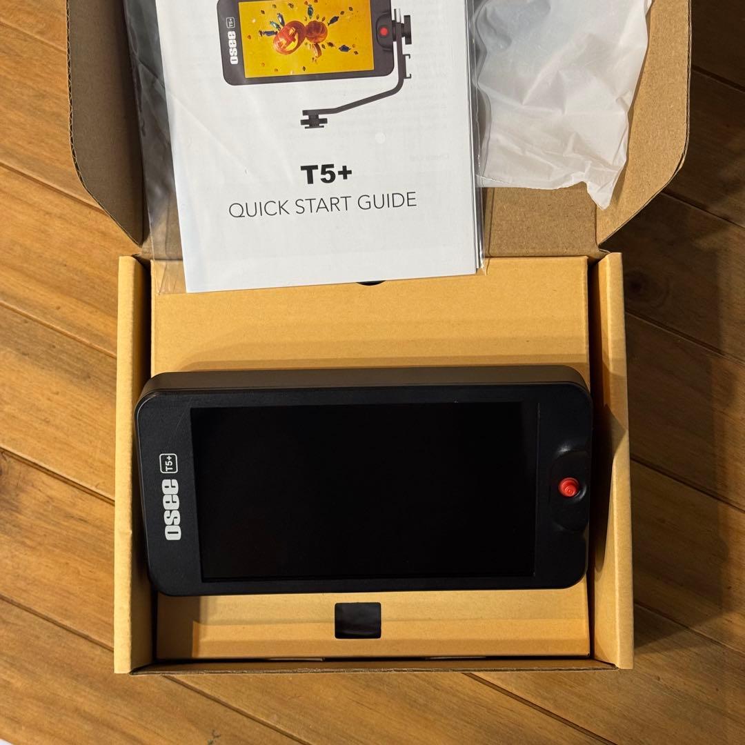 OSEE T5+ / 5.5 インチ カメラモニター（箱あり）