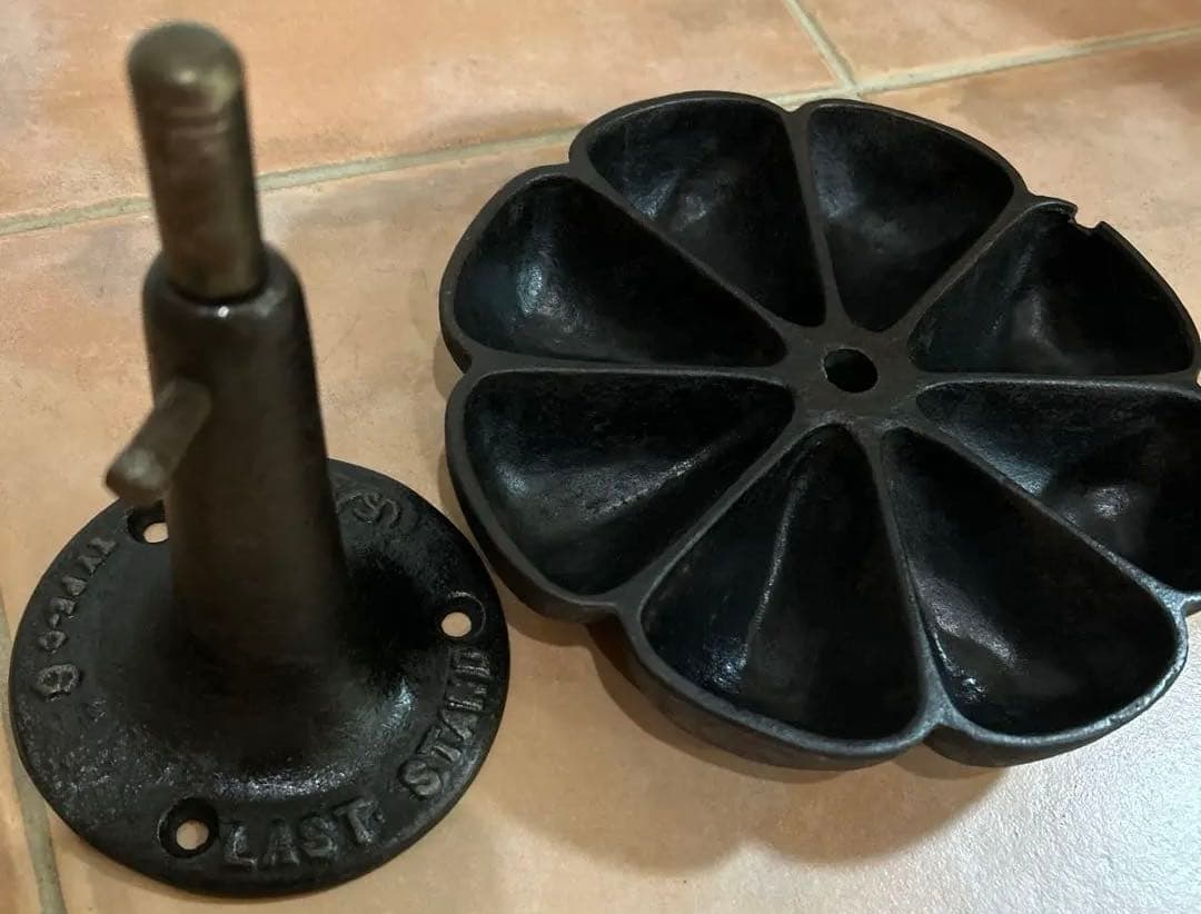 希少　vintage ビンテージ　キャスト　USAアイアンネイルカップ★鋳鉄製