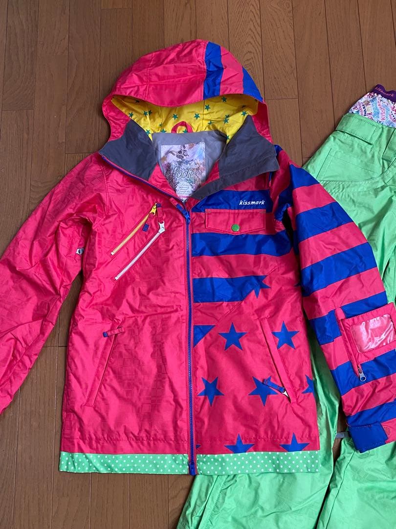 美品　Kissmark キスマーク　スキー　スノーボード　ウェア　Ｍ