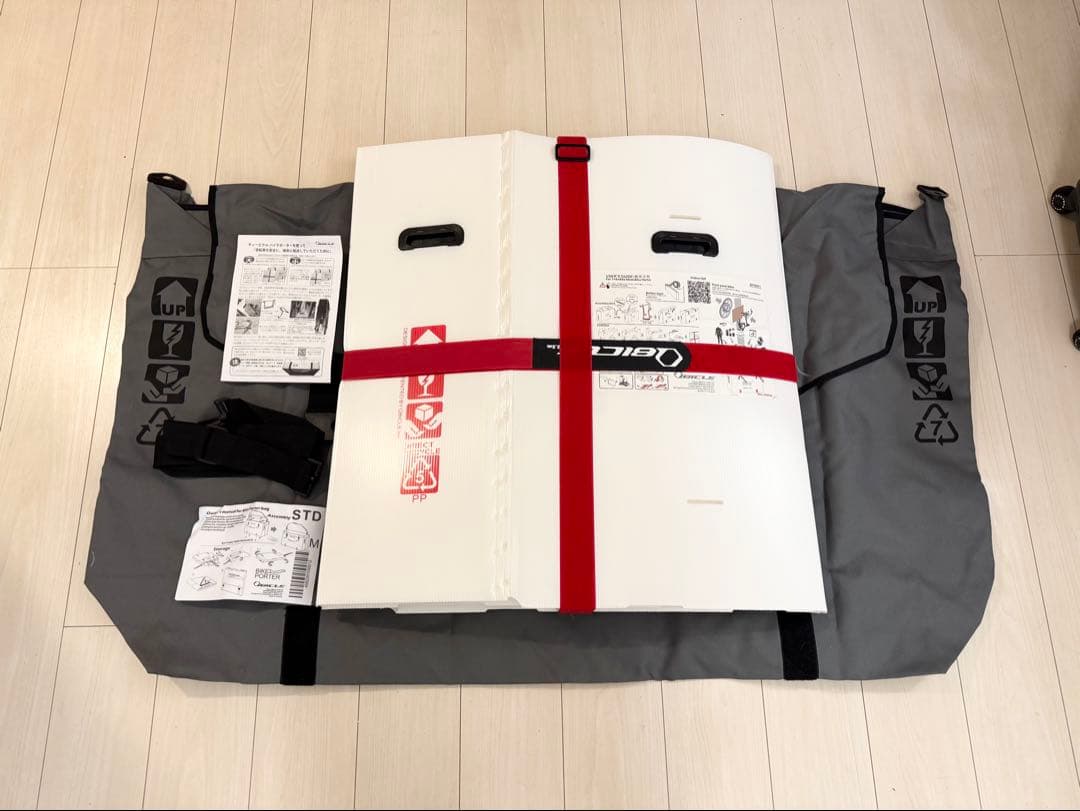 QBICLE（キュービクル）　バイクポーター・スタンダード　輪行袋つき