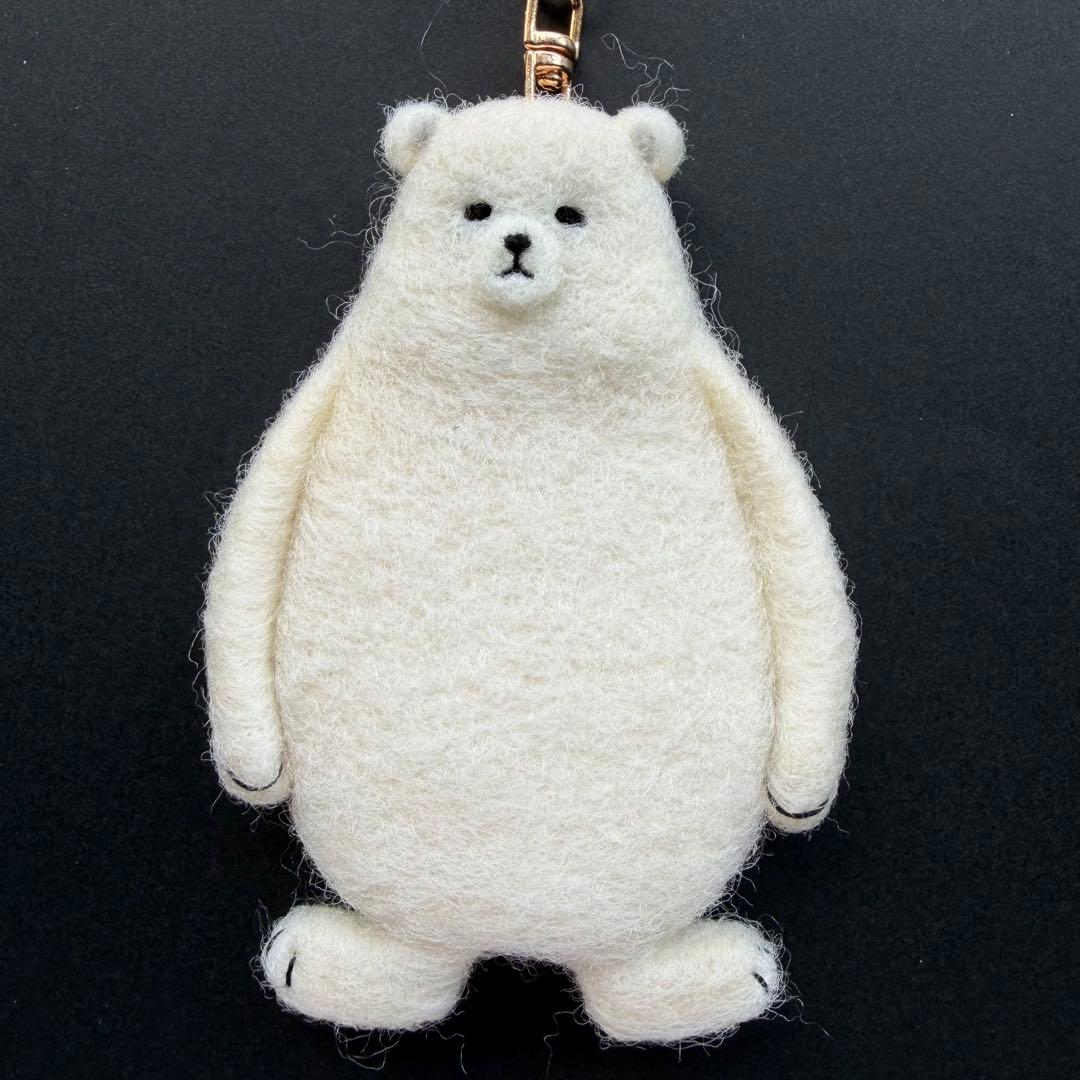 【☆Ted様☆】羊毛フェルトキーホルダー　シロクマ　ハンドメイド