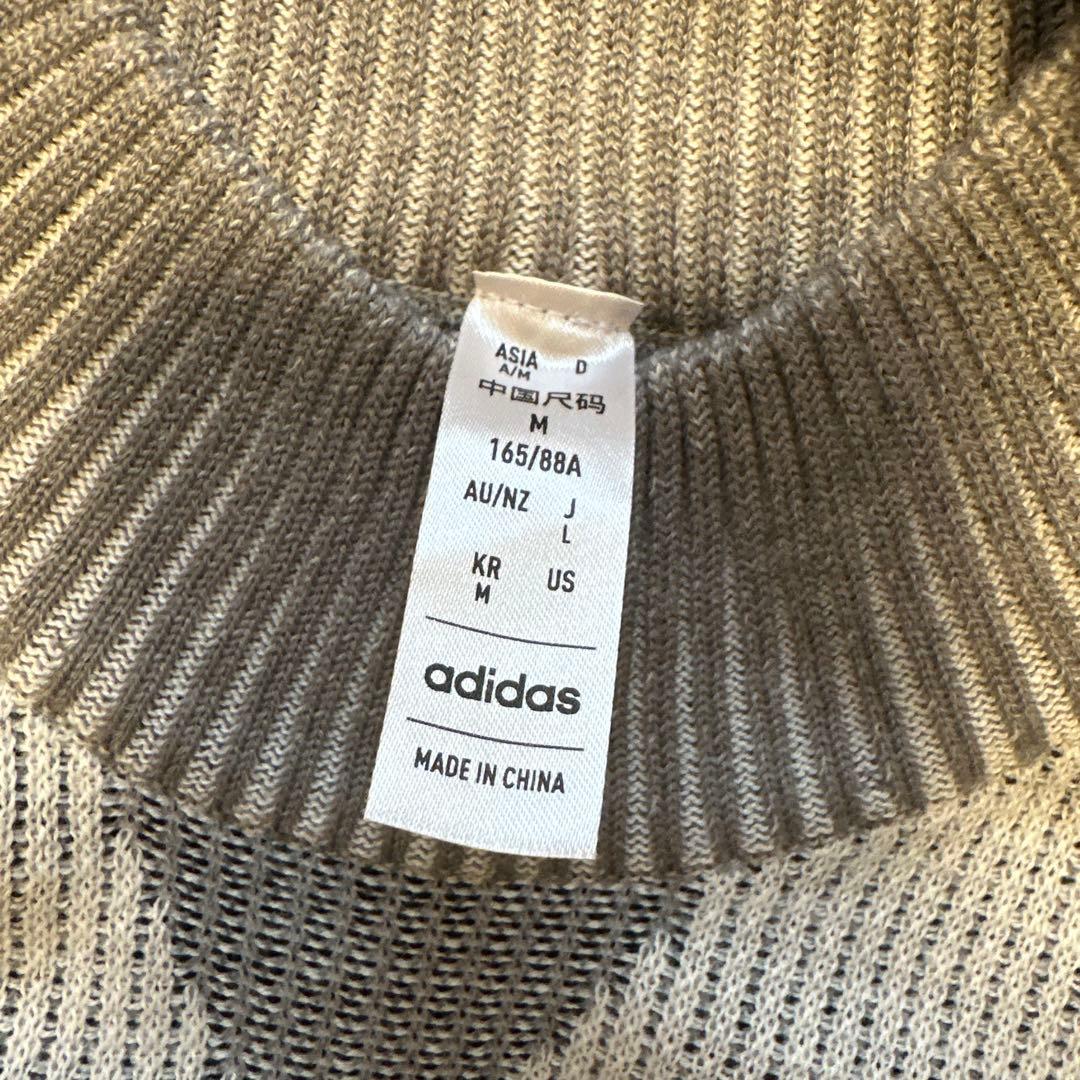 モックネック　ビックシルエット　長袖　ニット　レザースカート　セットアップ　春秋