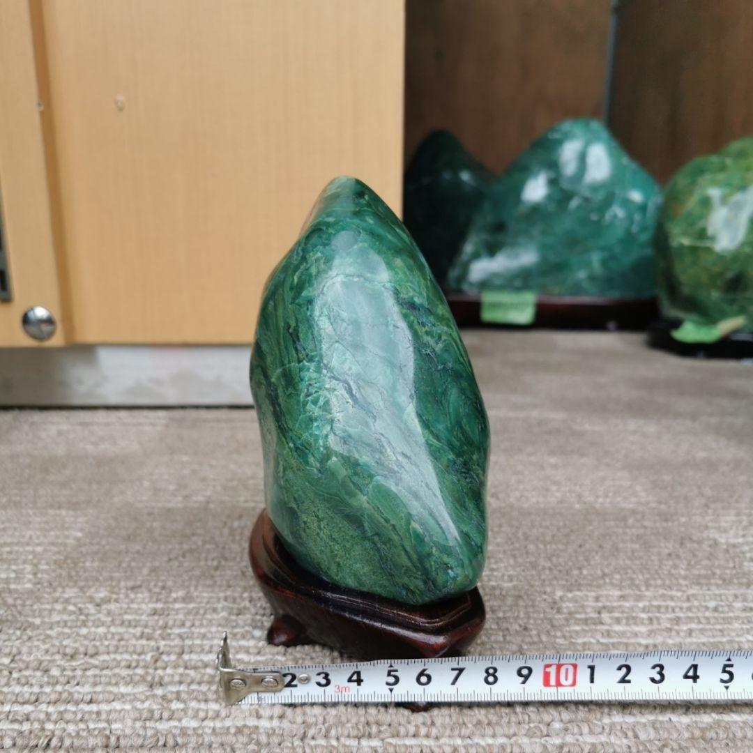 ナミビア翡翠　3.2キロ　翡翠　ヒスイ　鑑賞石　石　置物　オブジェ　インテリア