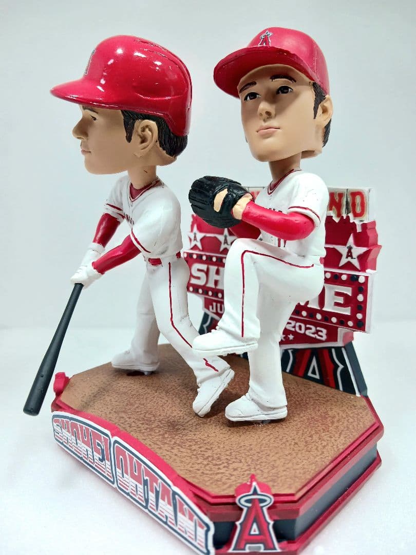 223体限定 大谷翔平 2本塁打 10奪三振　記念 ボブルヘッド バブルヘッド