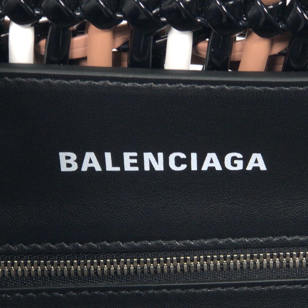 極美品 バレンシアガ　ビストロXS ストラップ付バスケット 671342