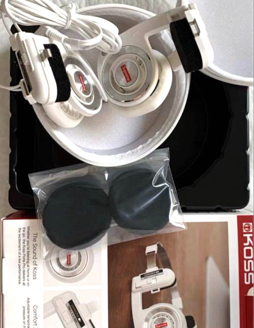◼️新品未使用◼️supreme◼️Koss Portapro Headphones