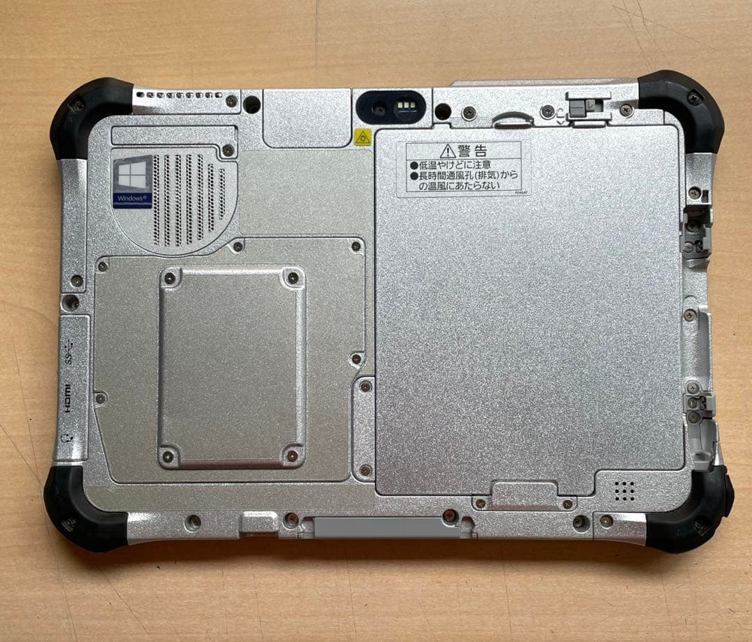 Touchpad FZ-G1 i5-7300U 4GB SSD128GB 美品