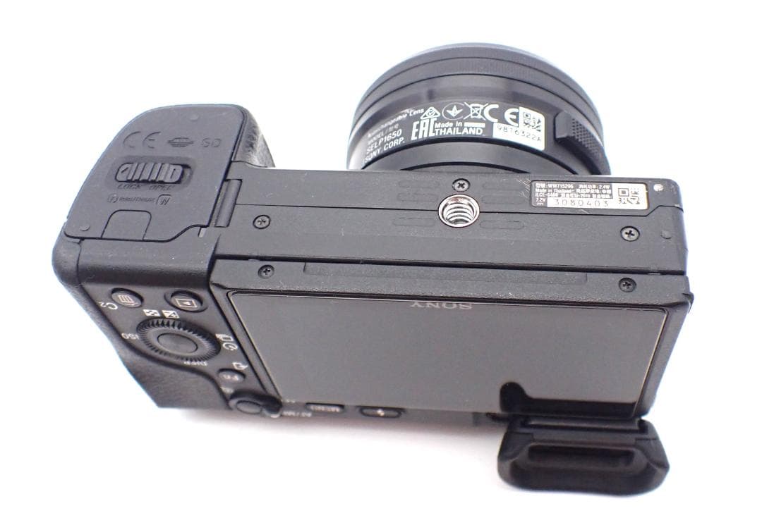 SONY α6400　16-50ｍｍ バッテリー・充電器セット!! まあまあ美品