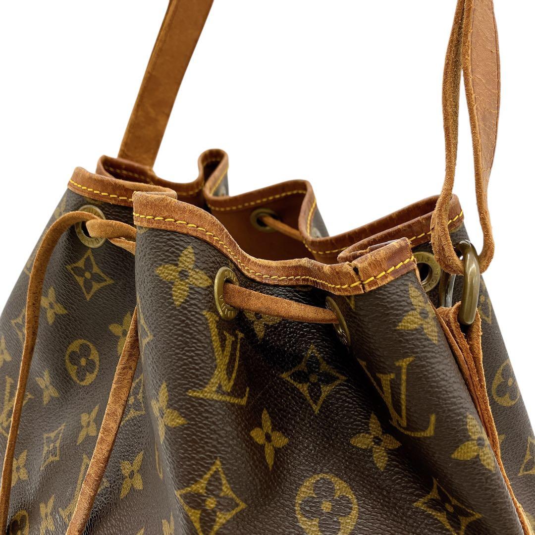 【LOUIS VUITTON】プチノエ　モノグラム　セミショルダーバッグ　巾着型