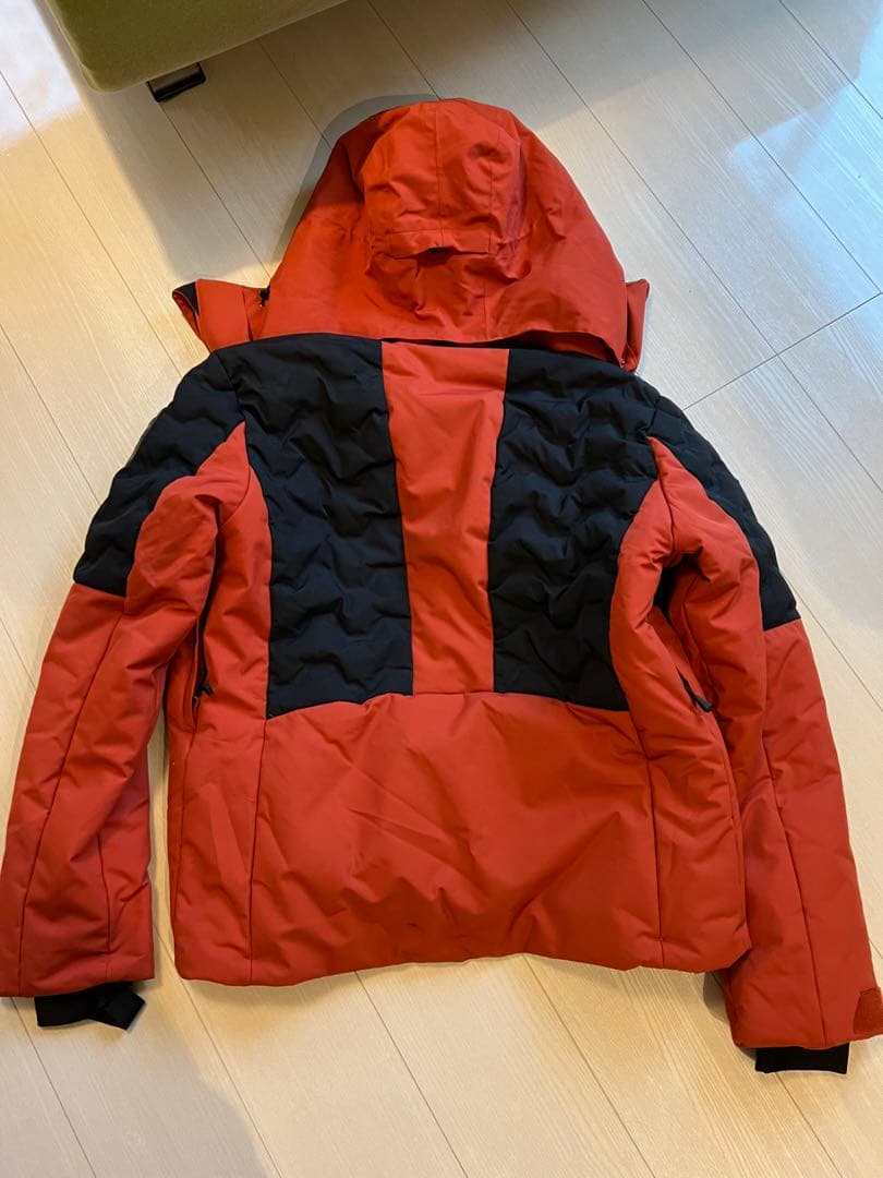 セール‼️HALTIのメンズスキーアウトドアウェア　USのMサイズ