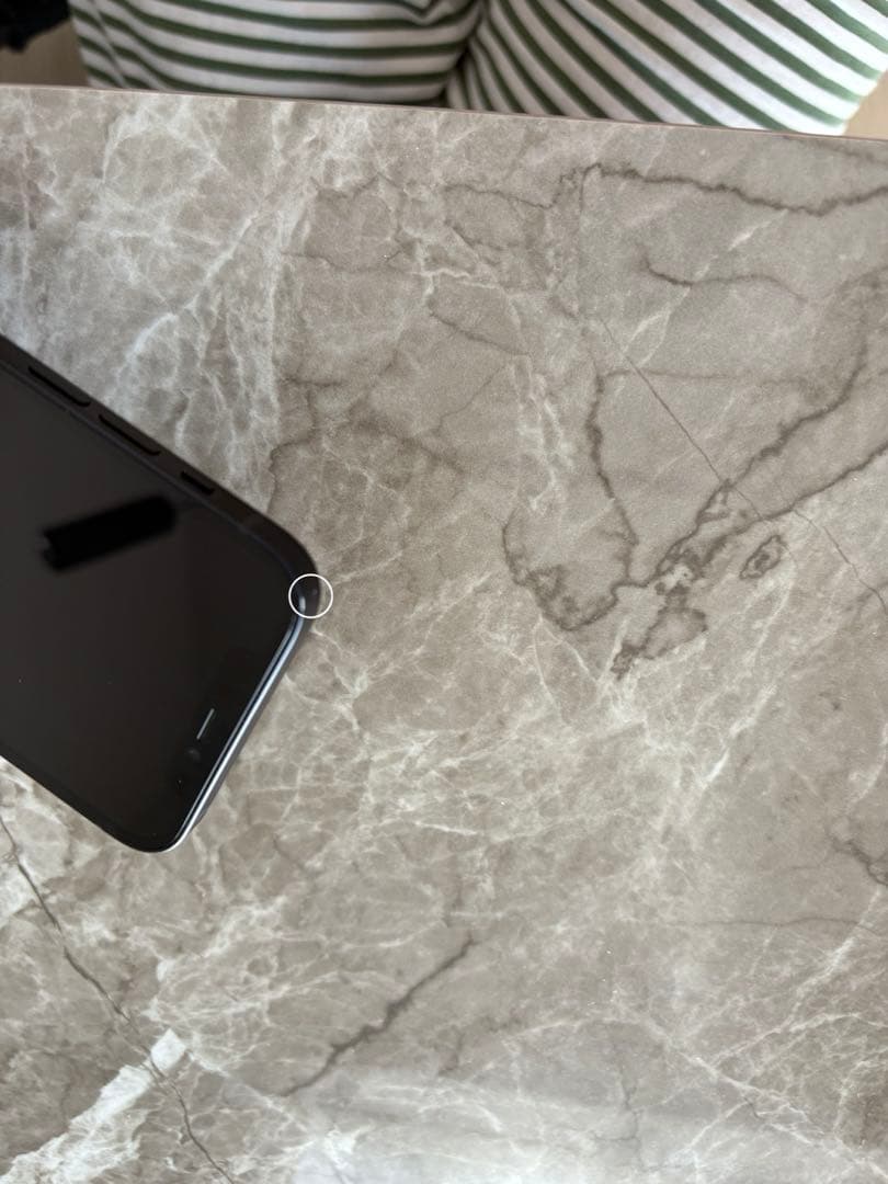 Apple iPhone 12 本体 ブラック　箱付き