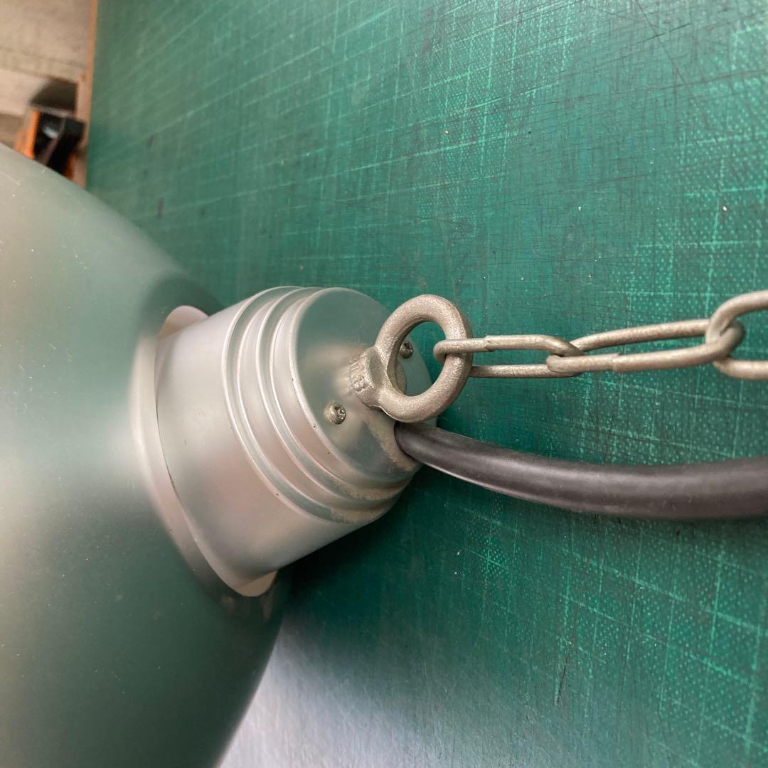 ナショナル 銀色 アルミシェードのペンダントライト チェーン吊り HID照明