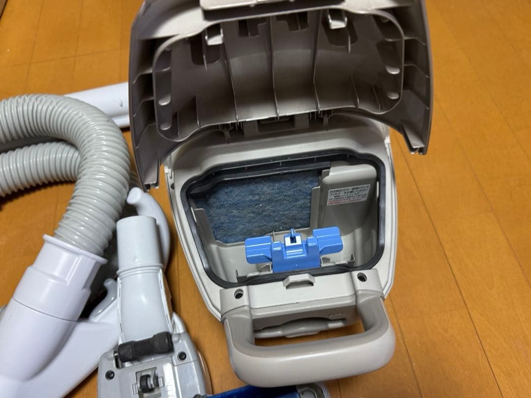 シャークlc301 CV-KP900J 2022年製 紙パック式 セット