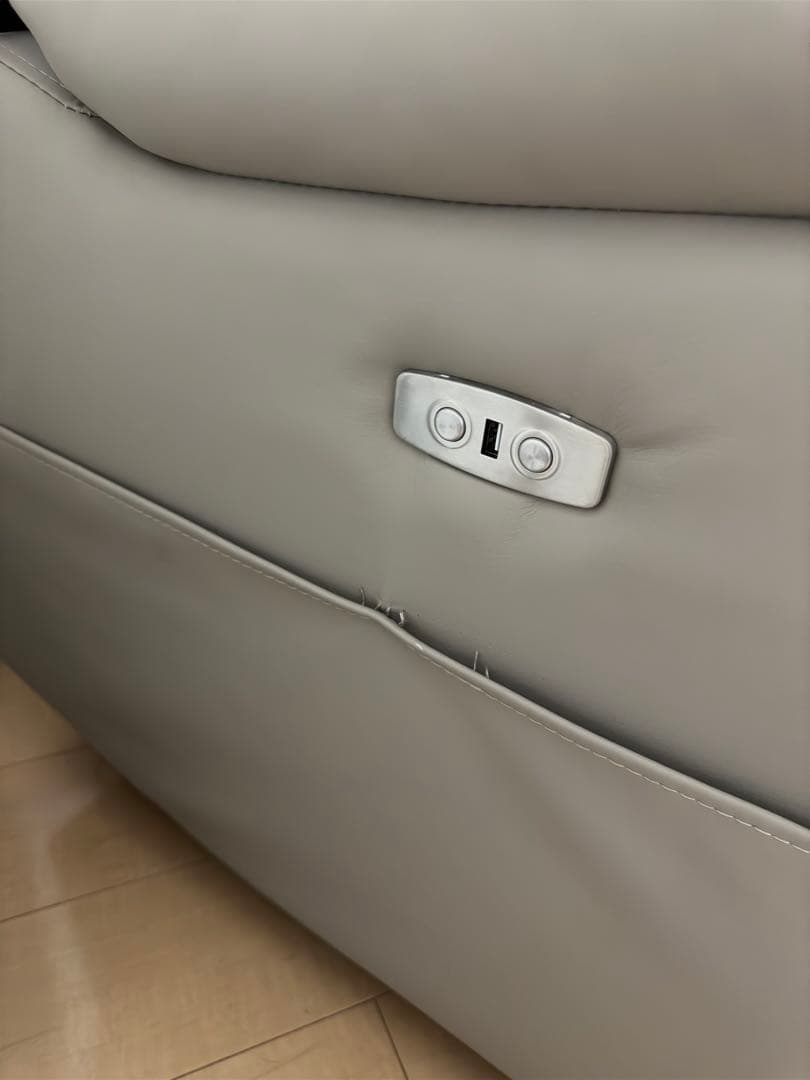 YEKOTECH リクライニングソファー 電動 高さ調節可能な可動テーブル付き