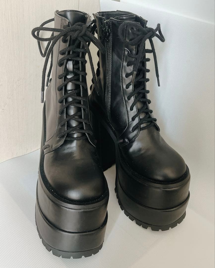 CharlaTedrick【美品】厚底編み上げブーツレースアップブーツゴスロリ