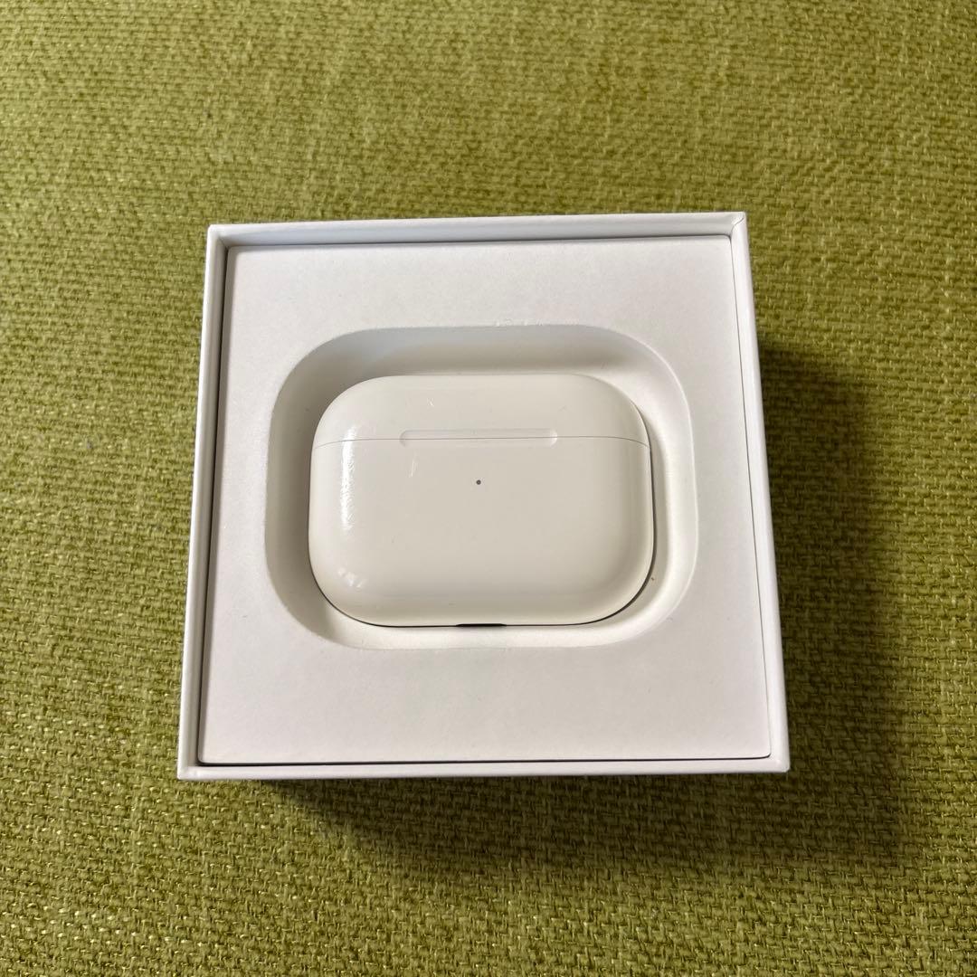【美品】Apple純正品✳︎AirPods Pro 第二世代✳︎右耳不具合