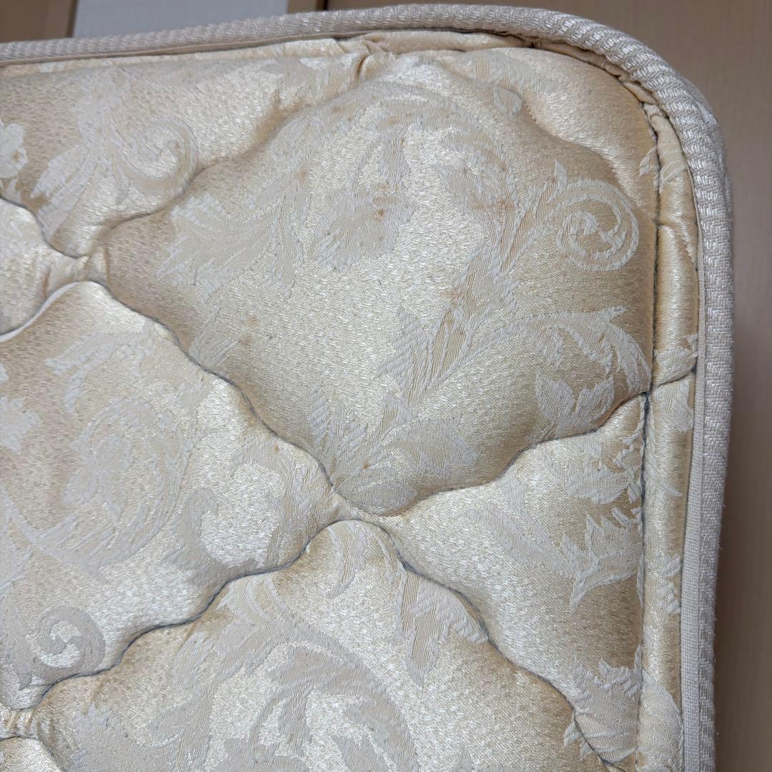 Sealy セミダブルマットレス