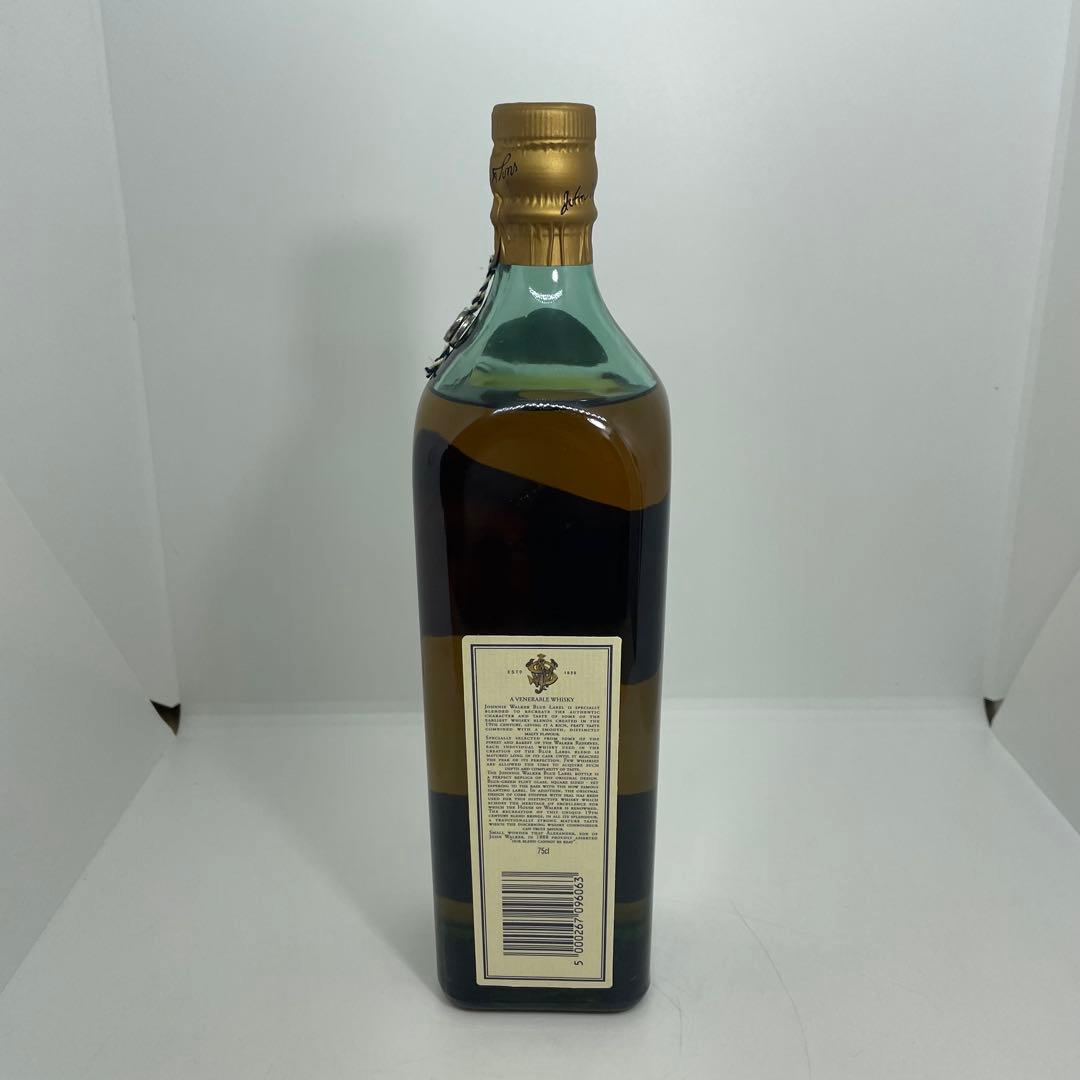 【未開栓・古酒】ジョニーウォーカー ブルーラベル 750㎖/43% 化粧箱入