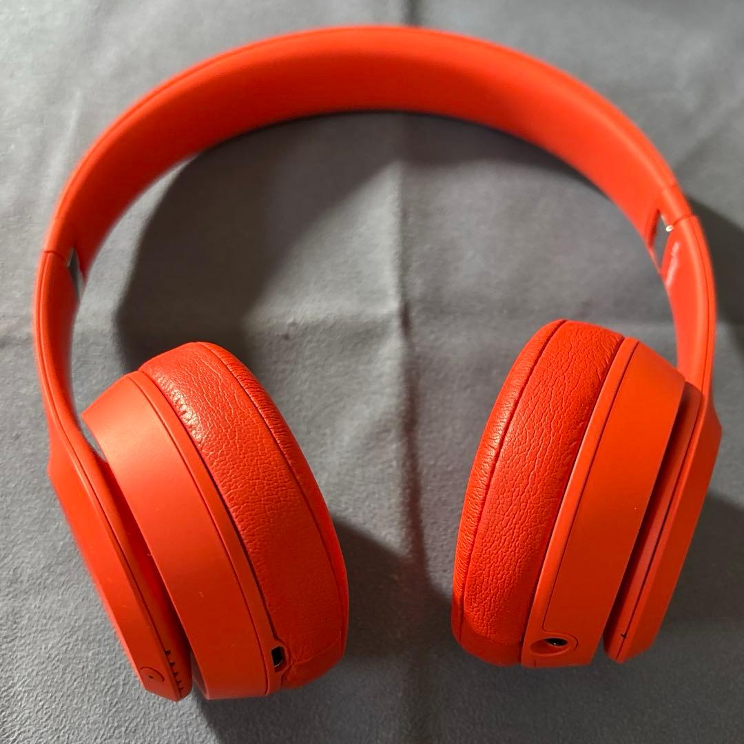 ヘッドホン Beats solo3