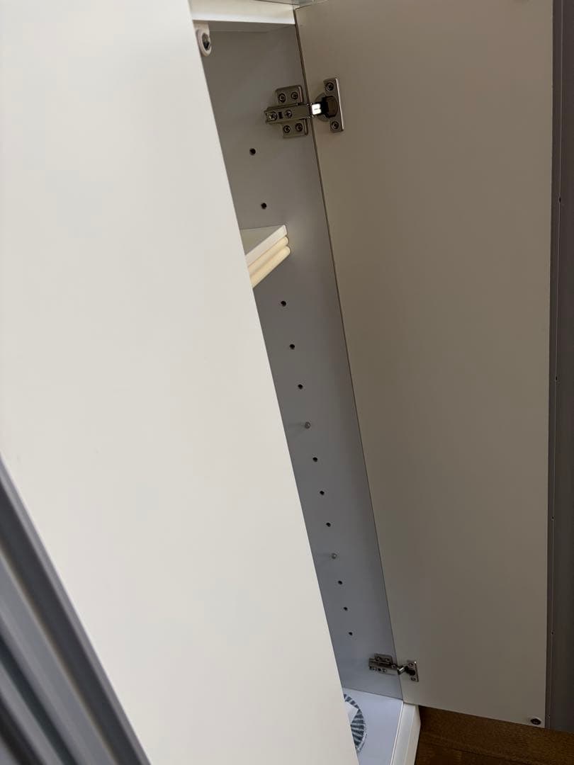 ホワイトキャビネット スリットデザイン 日本製キャビネット