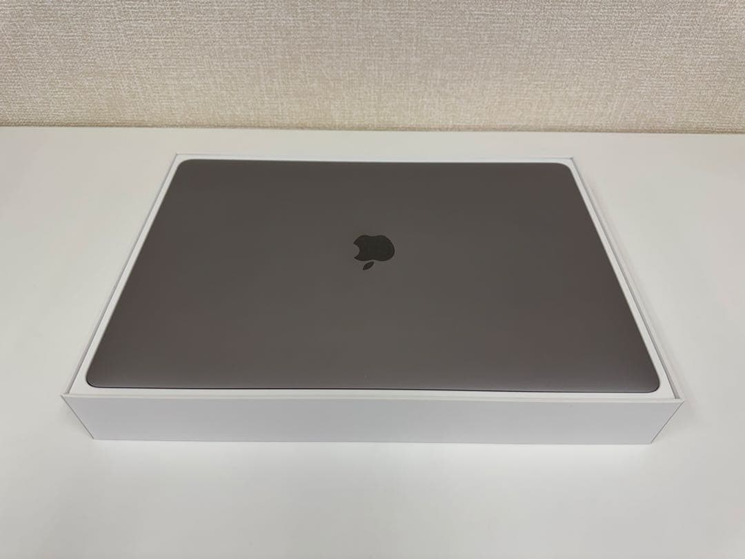 MacBook Pro 15インチ (2019) 本体②