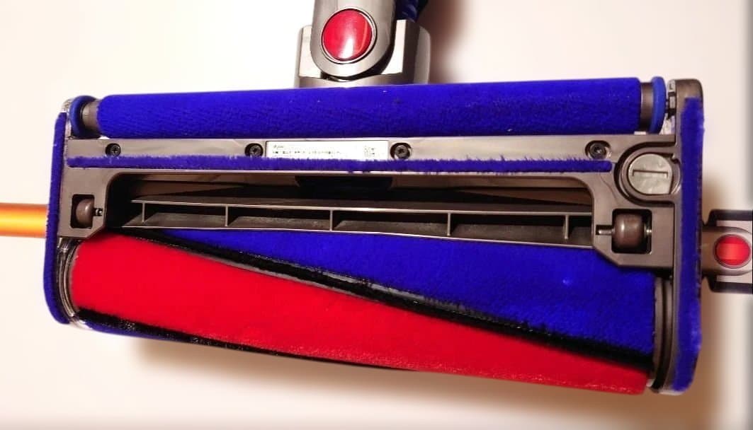 dyson ダイソン v8 fluffy SV10FF2 コードレスクリーナー