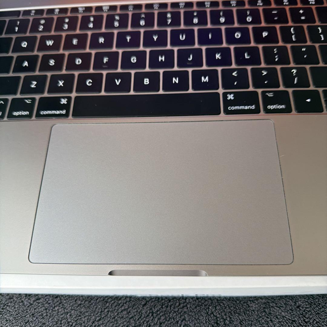 MacBook Pro 13-inch 2017 nTB i5 1TB US配列