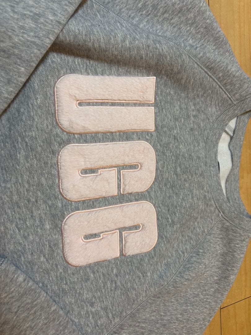 UGG 裏起毛スウェット　XS