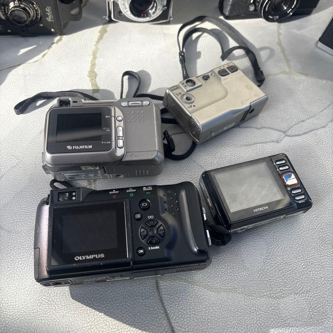デジタルカメラ フィルムカメラ 9台まとめ売り　canon Olympus など