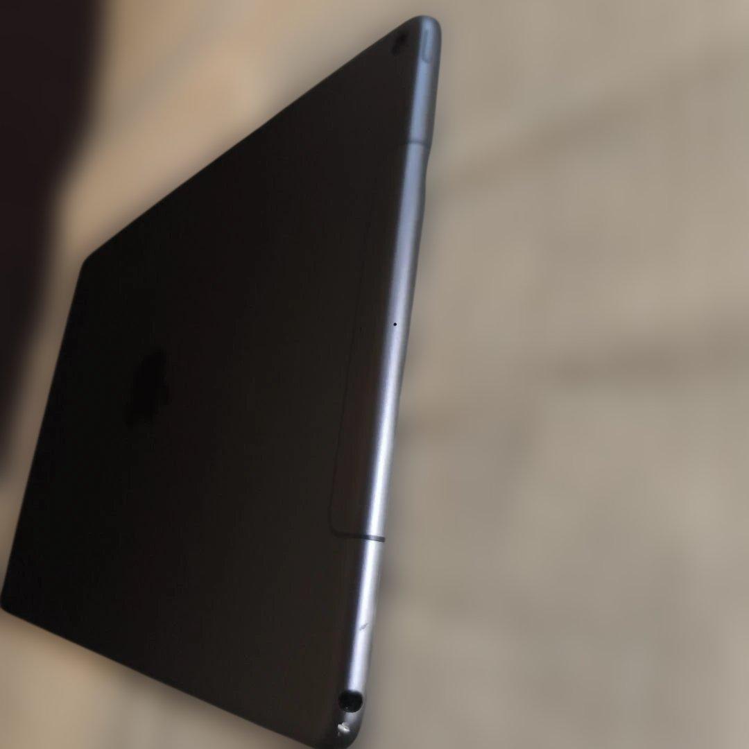 P*o様 iPad Air第3世代/64GB Wi-Fi + Cellular