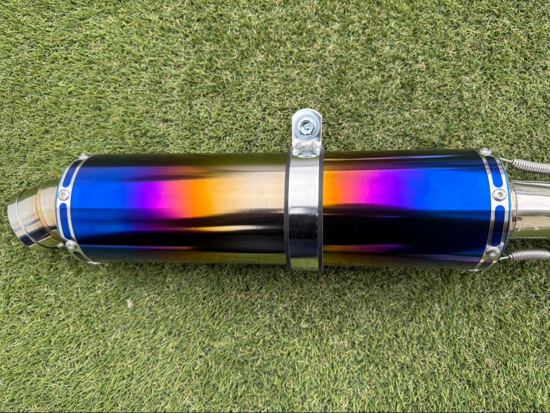 BEAMS R-EVO マフラー