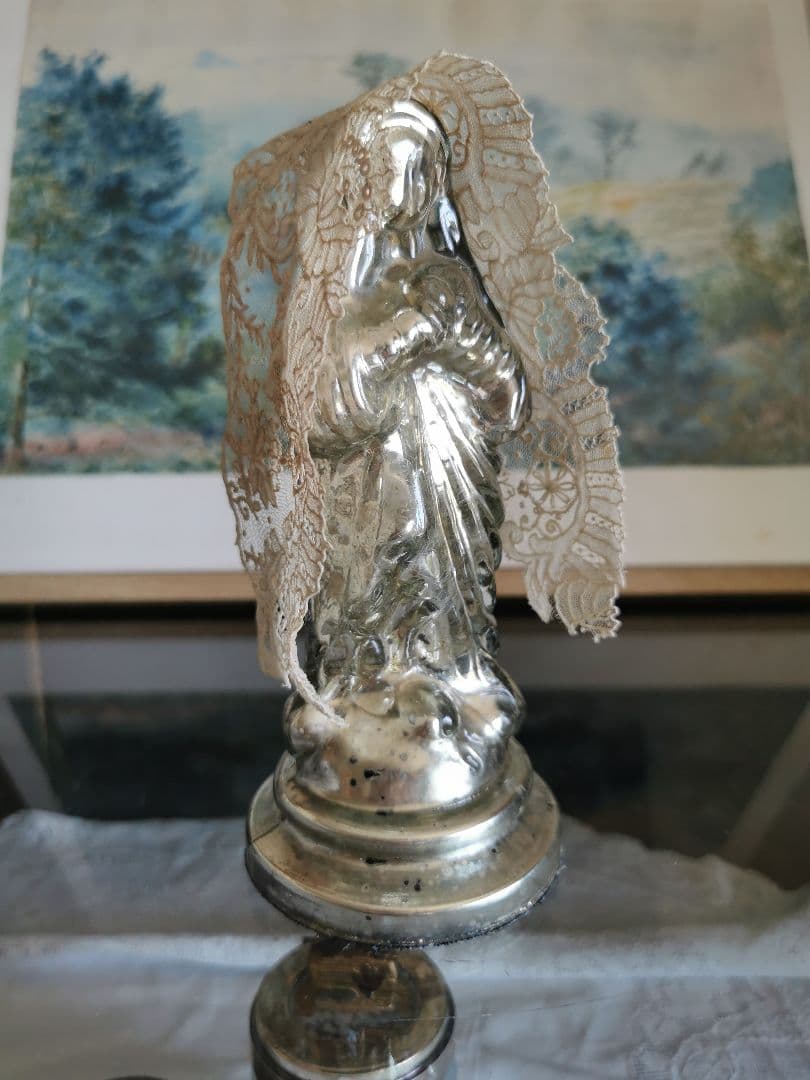 アンティーク 水銀ガラス赤子を抱くマリア像 ＆ブリュッセルレース ポワンドローズ