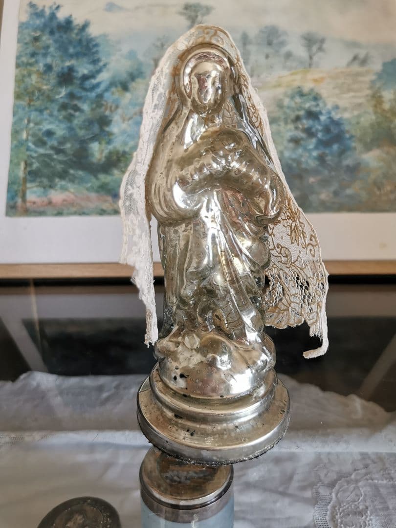 アンティーク 水銀ガラス赤子を抱くマリア像 ＆ブリュッセルレース ポワンドローズ