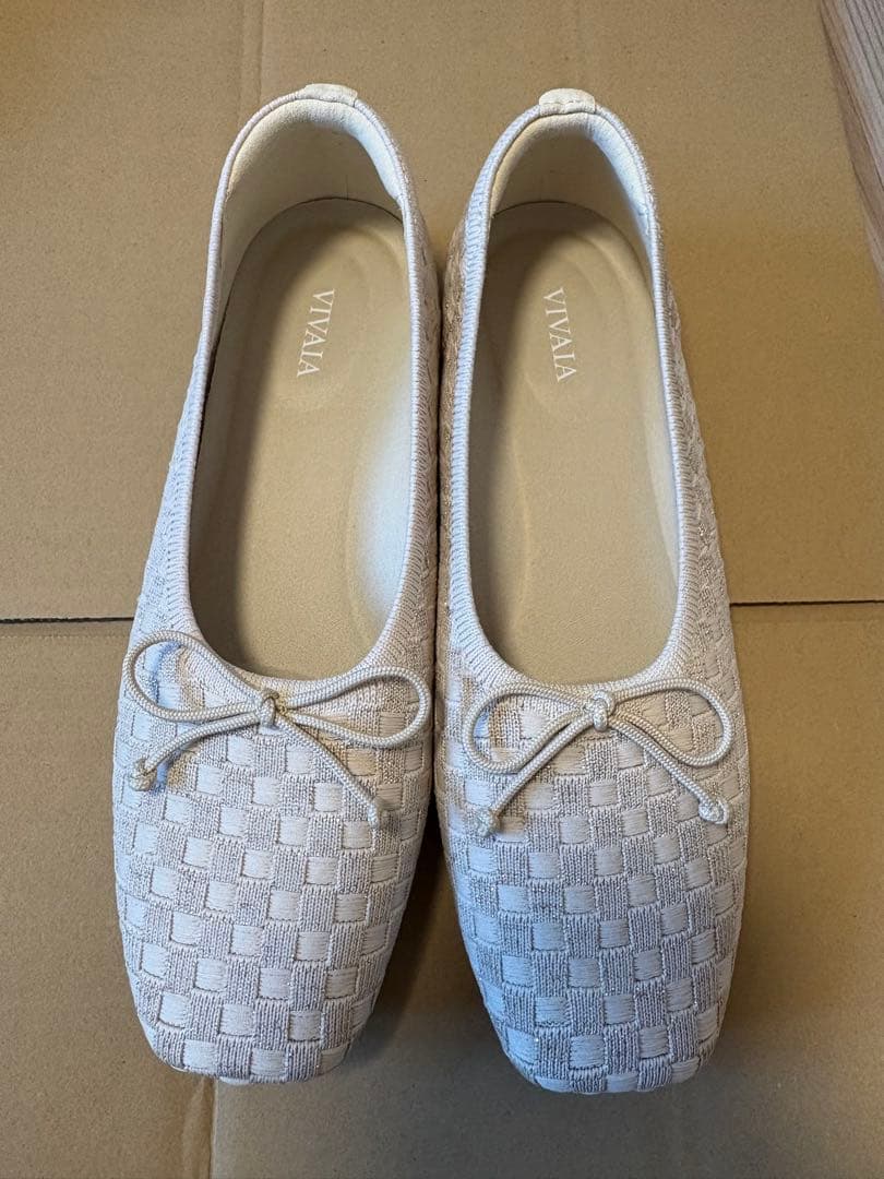 VIVALA フラットシューズ 2足、シューズクリップ