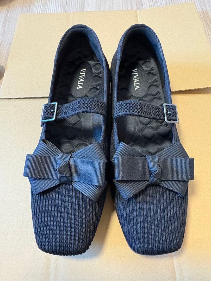 VIVALA フラットシューズ 2足、シューズクリップ