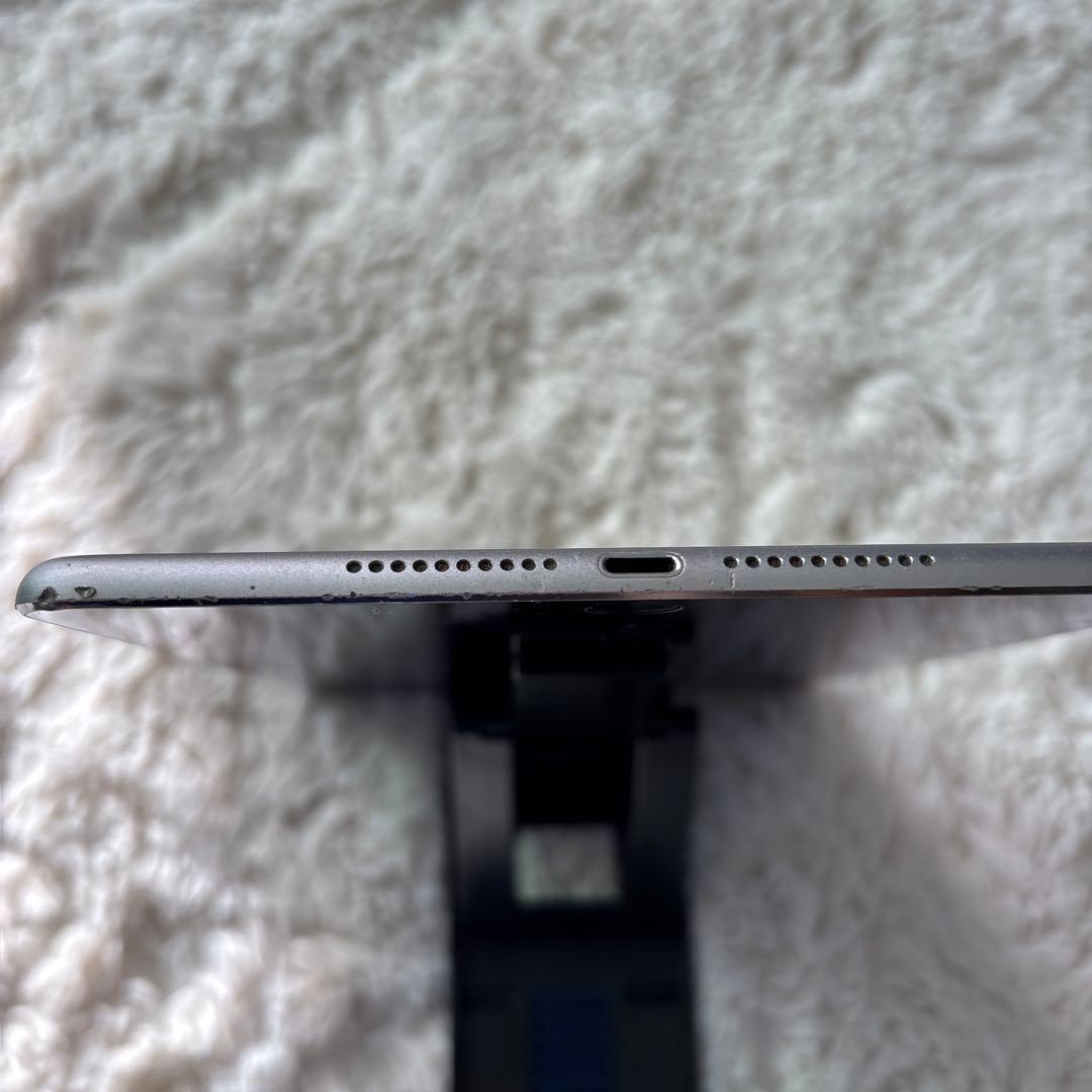 Apple iPad mini4 128GB スペースグレー