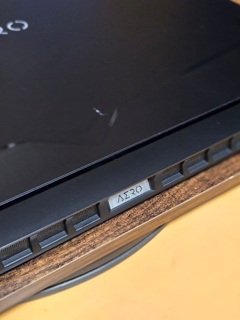 Windowsノート本体 GIGABYTE AERO 17 UHD i7-10875H RTX2060