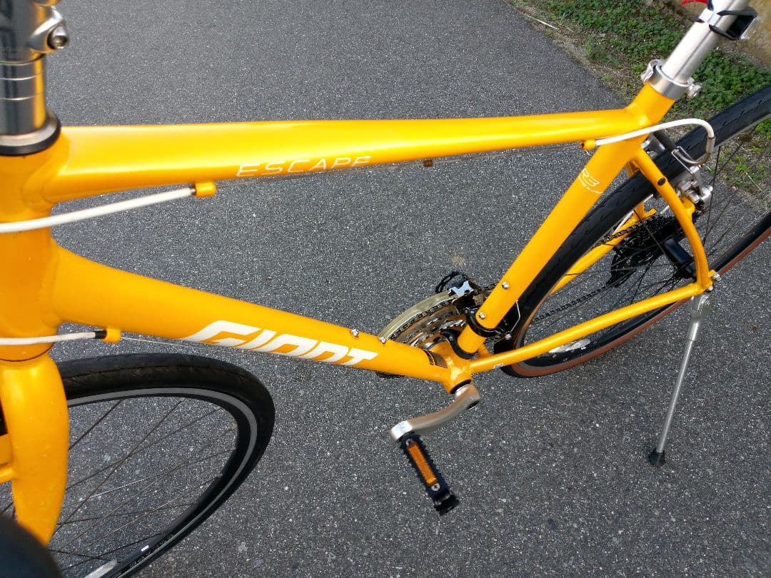 GIANT 　 ジャイアント 　ESCAPE 　クロスバイク 　エスケープ