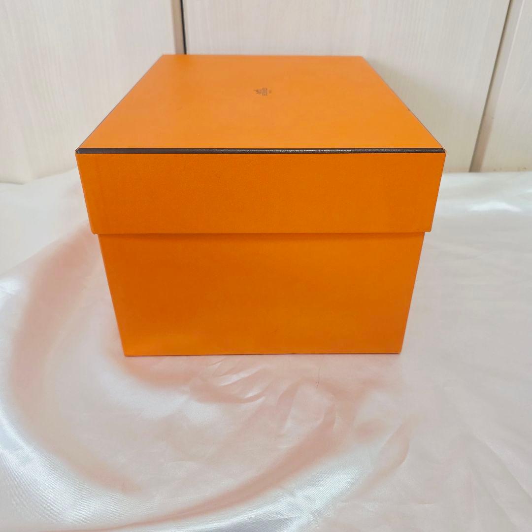 エルメス　HERMES　空箱 515○　保存箱　空き箱　大きめ
