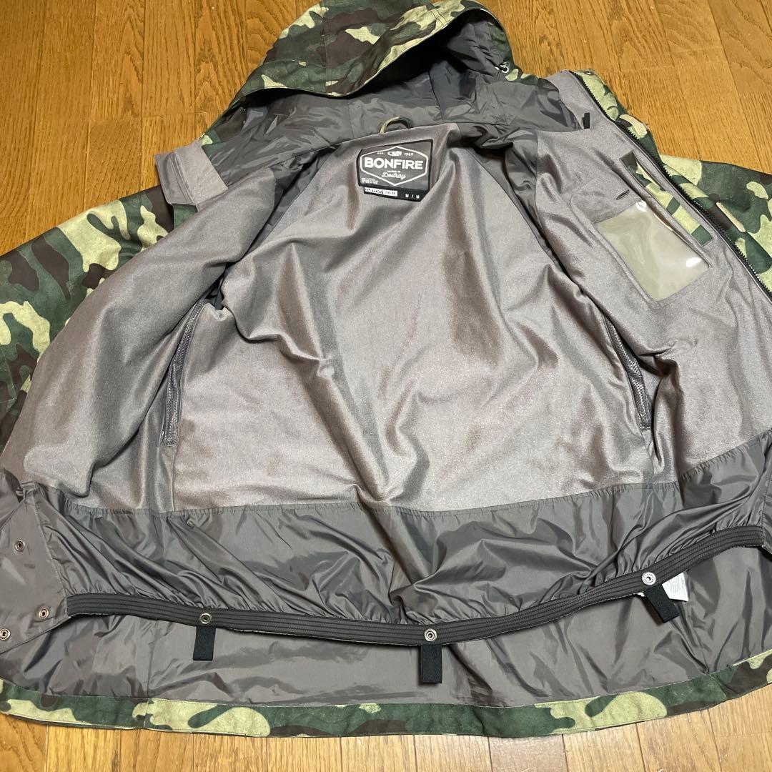 ボンファイア　迷彩 スノーボードウェア 男性用