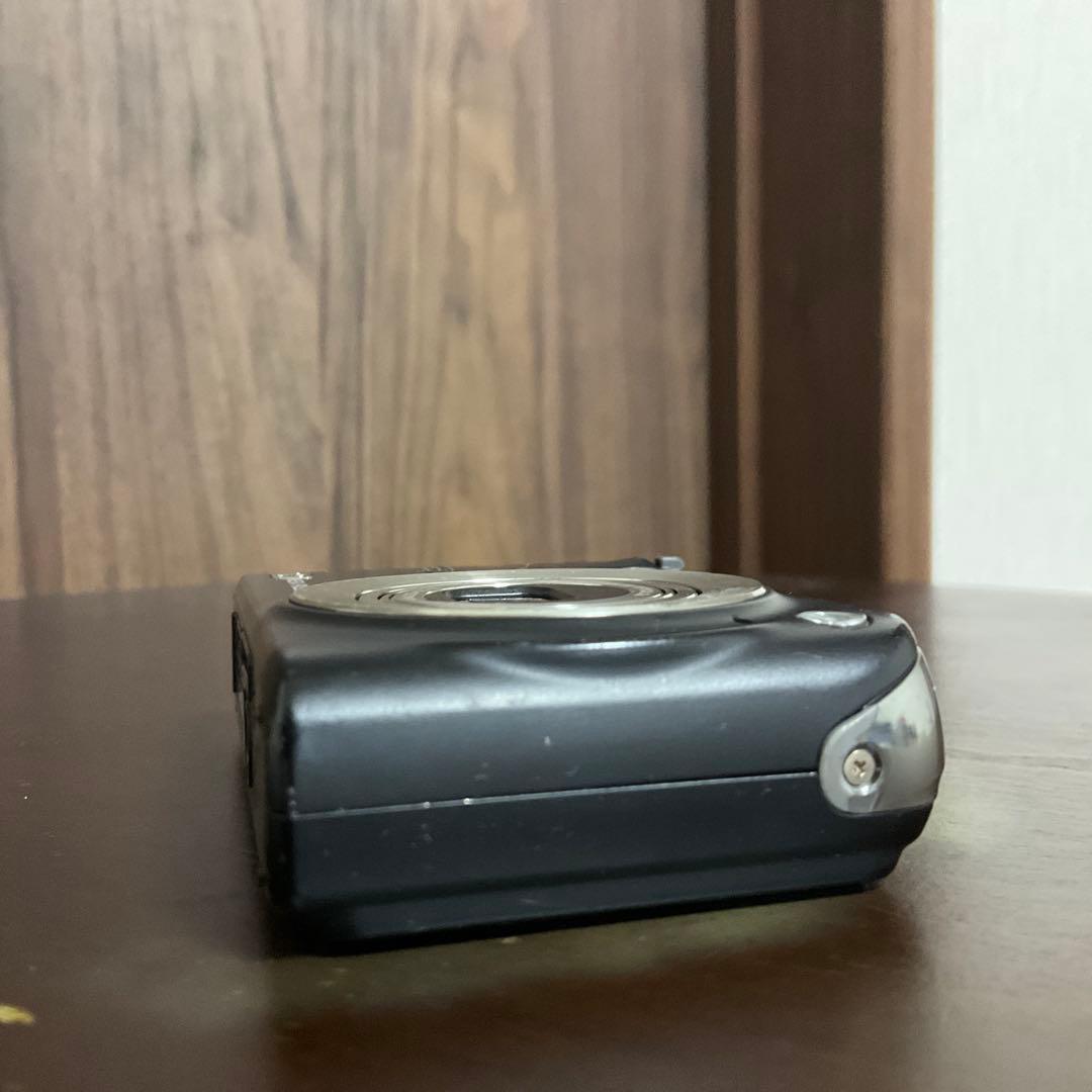 デジタルカメラ Casio EXILIM-Z1200