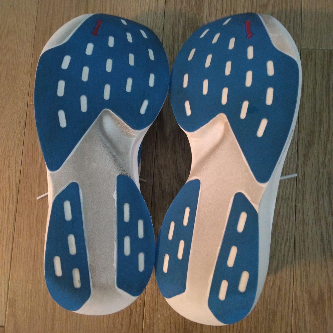 adidas エボSL