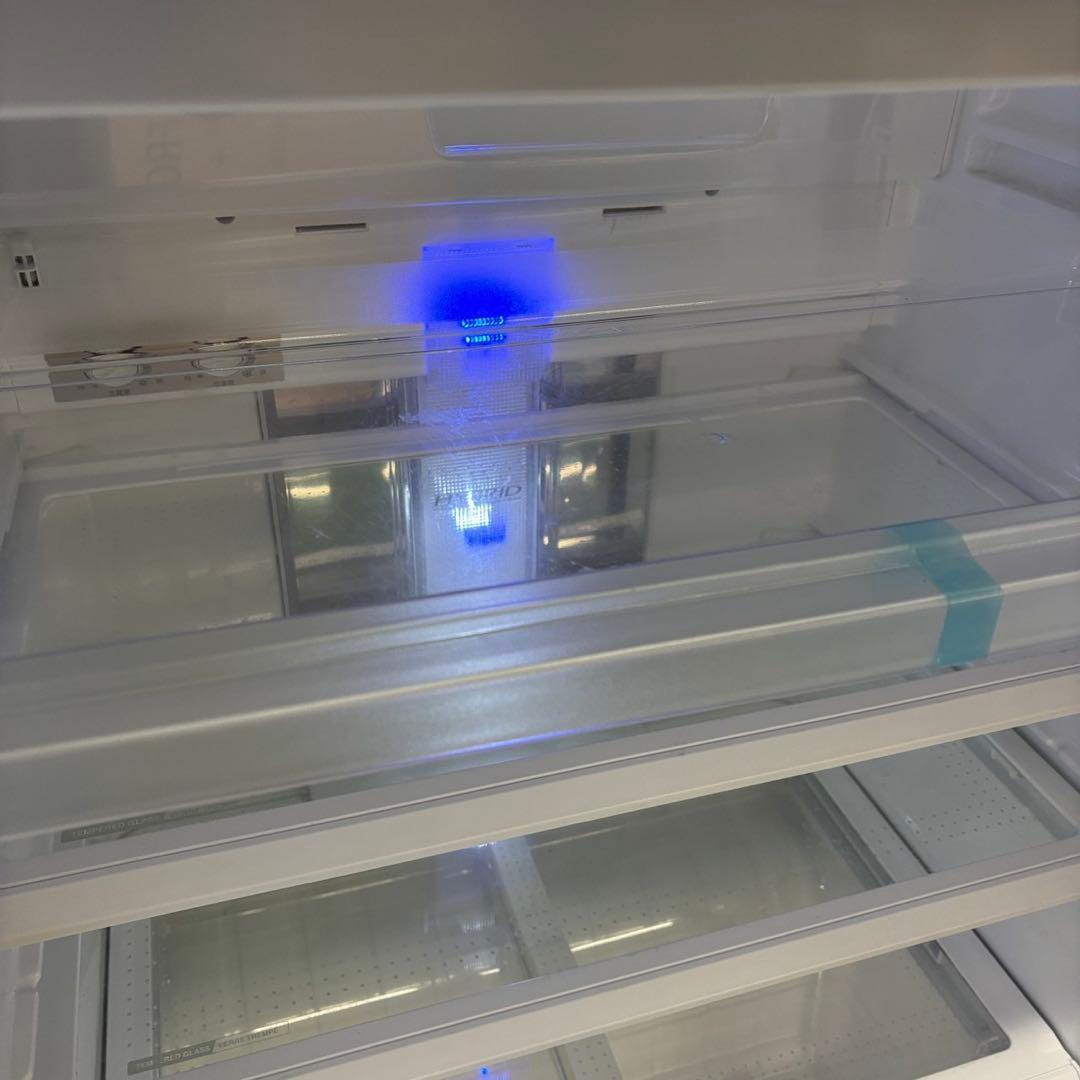 71⭕️冷蔵庫　SHARP　大型　500-600ℓ　黒　右開き　安い　設置無料