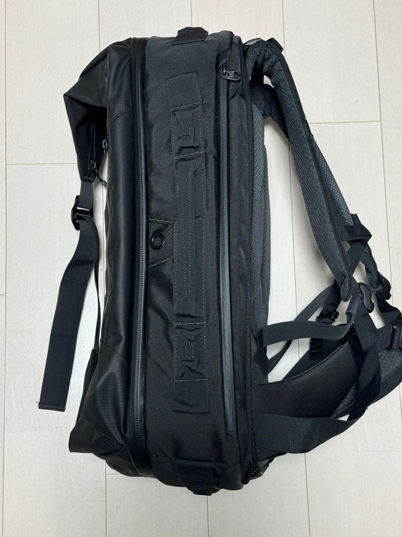 イーグルクリーク ツアートラベルパック 40L ブラック　EagleCreek